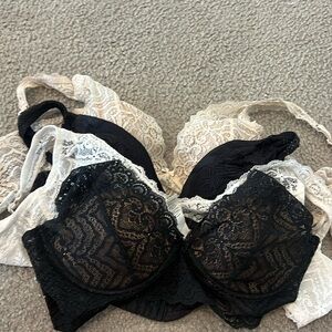 Padded bralettes size 38C